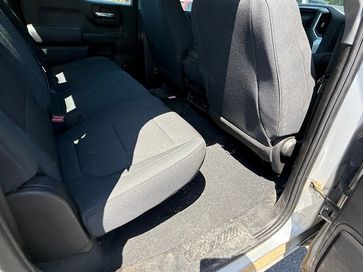 2021-chevrolet-silverado-1500-image-28