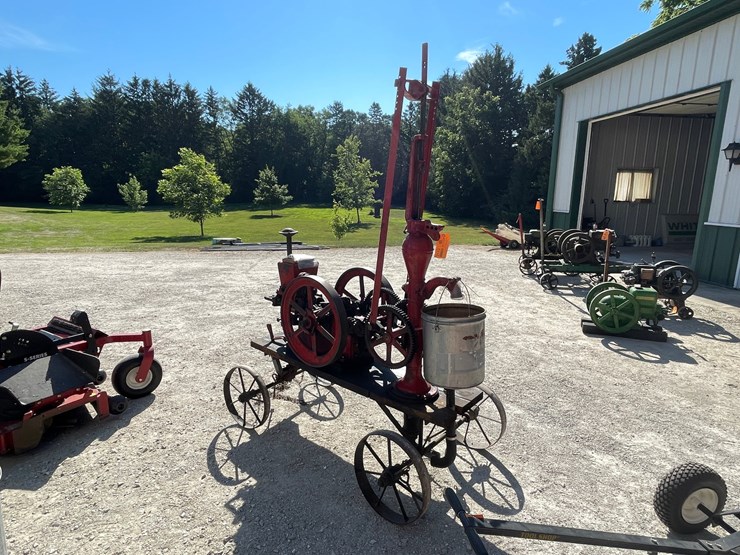 #2114-•-2-1/2-hp-associated-gas-engine-with-pump-jack-image-5