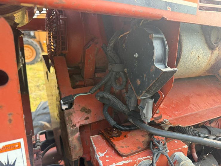 ditch-witch-3700dd-image-17