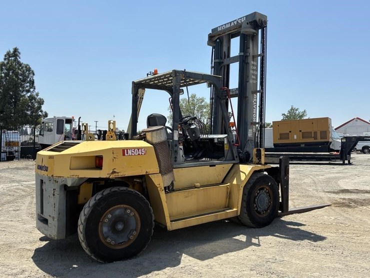 2006-komatsu-fd100-7-image-3
