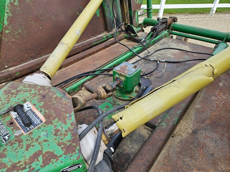 2018-john-deere-2018-image-12