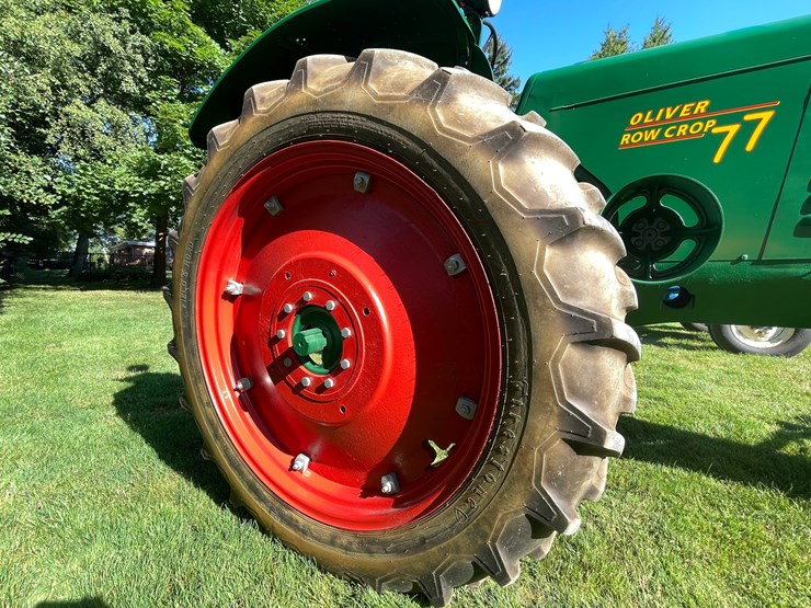 1951-oliver-77-image-11