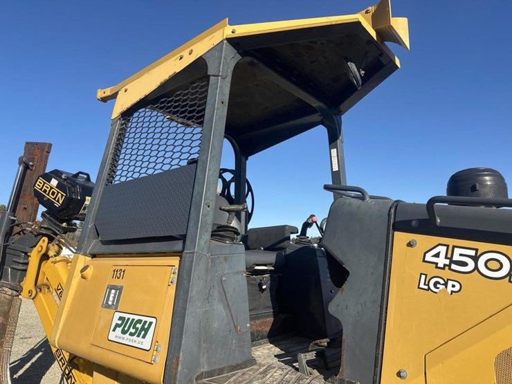 2014-deere-450j-image-19