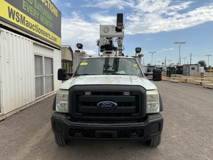 2015-ford-f550-image-3