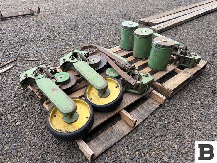 john-deere-71-image-5