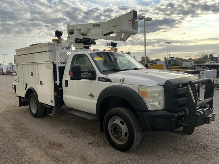 2016-ford-f550-image-4