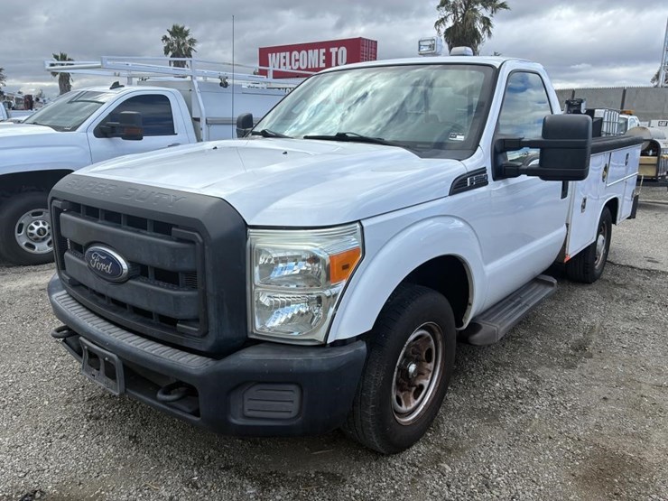 2015-ford-f250-image-1