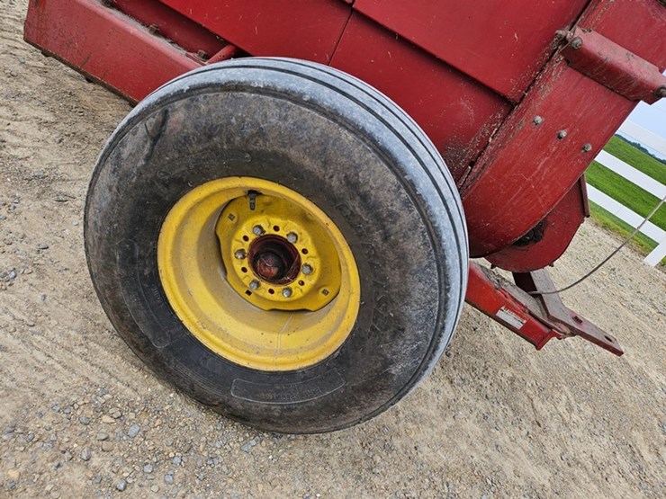 new-holland-900-image-30