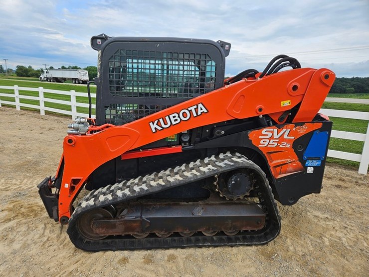 kubota-svl95-2s-image-2