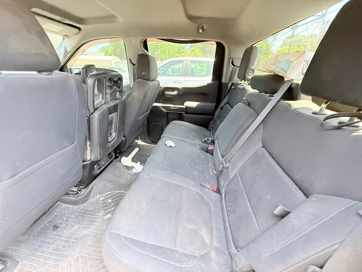 2020-chevrolet-silverado-1500-image-27