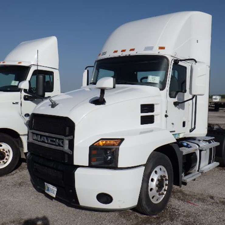 2019 MACK ANTHEM 64T