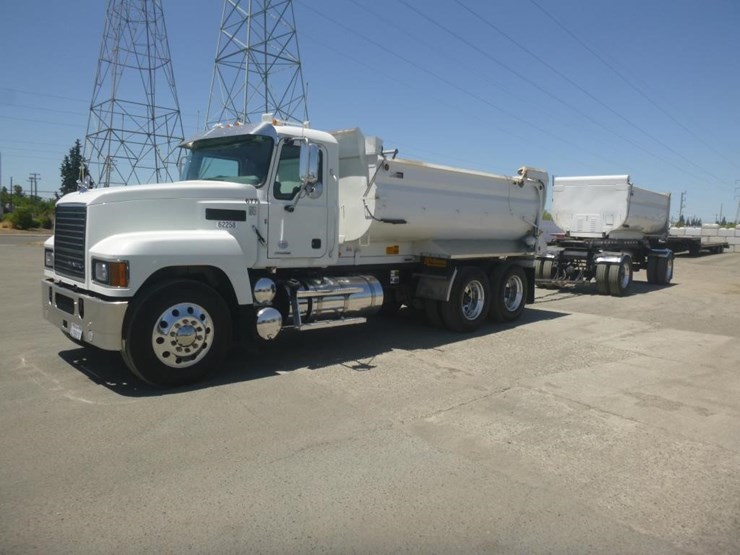 2020-reliance-transfer-trailer-image-1