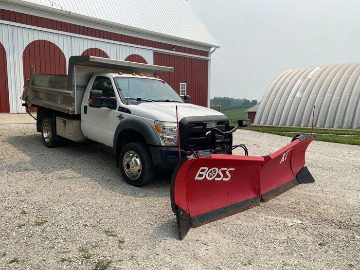 2011-ford-f550-image-3