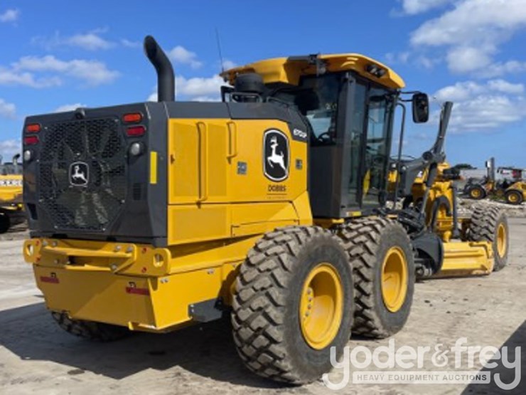 2023-deere-670gp-image-3