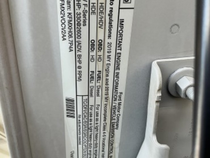 2019-ford-f550-image-19