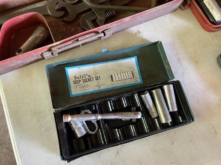 misc-old-socket-sets-image-2