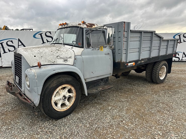 1968-international-loadstar-image-1