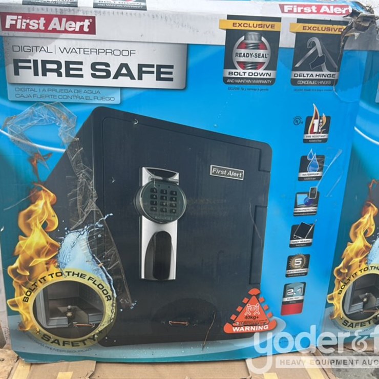 Unused First Alert Safe, # 2096DF-BD