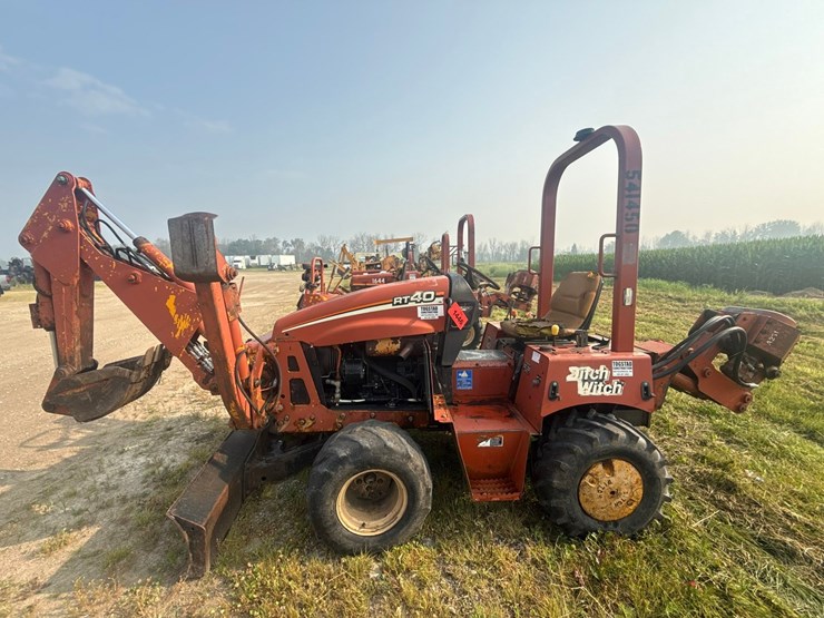 ditch-witch-rt40-image-2