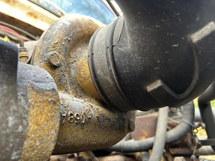 1989-ford-l9000-image-69