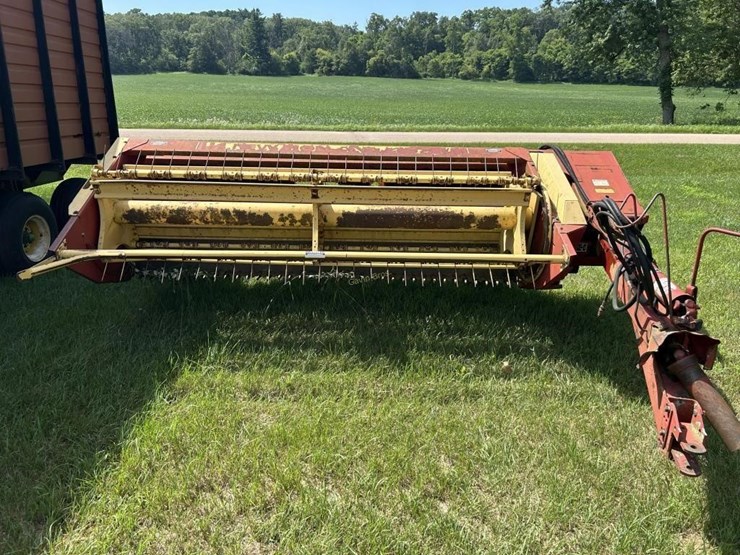 new-holland-492-image-1