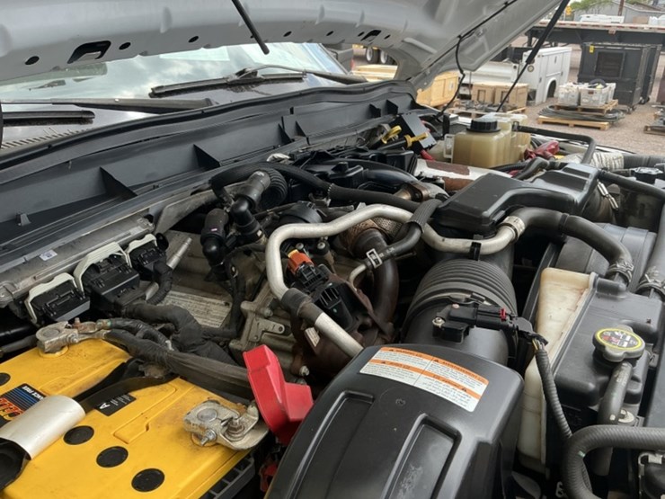 2016-ford-f550-image-18