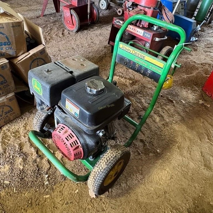 JOHN DEERE 3800