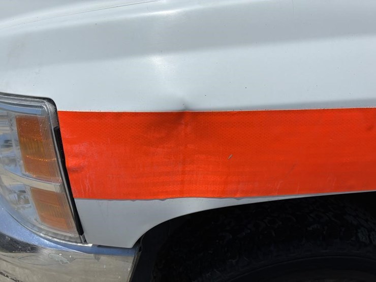 2009-chevrolet-3500hd-image-6