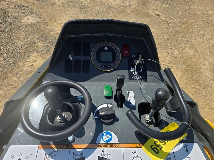 2023-wacker-neuson-sm100-image-17