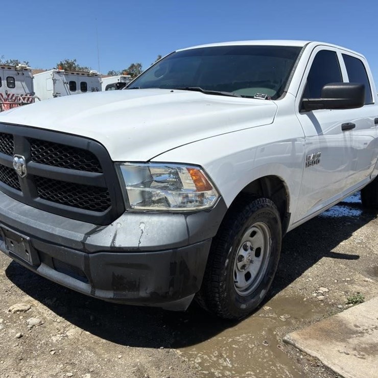2017 DODGE 1500