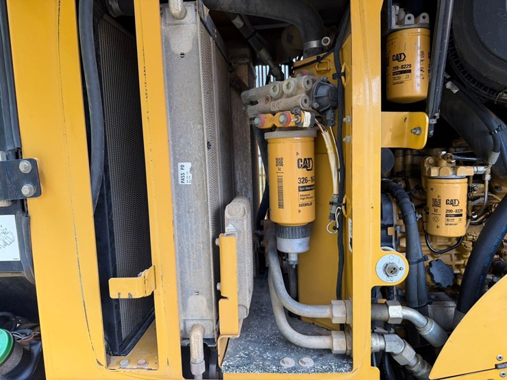 caterpillar-930h-image-59