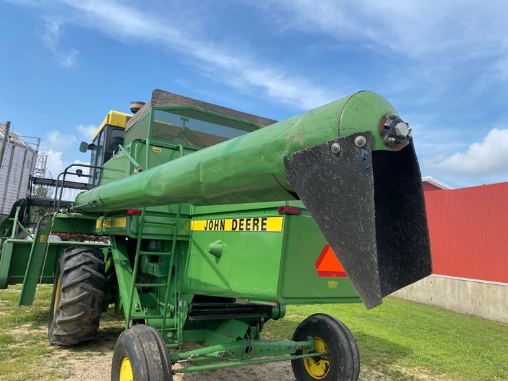 john-deere-4420-combine-image-71