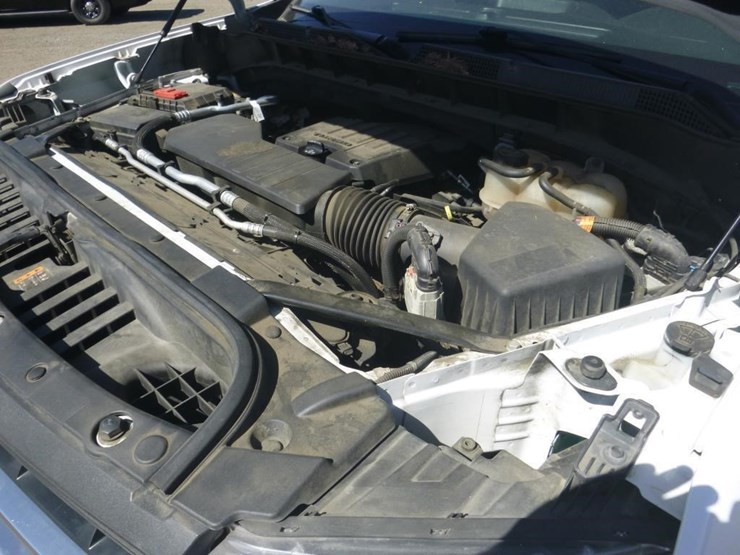 2022-chevrolet-1500-image-10
