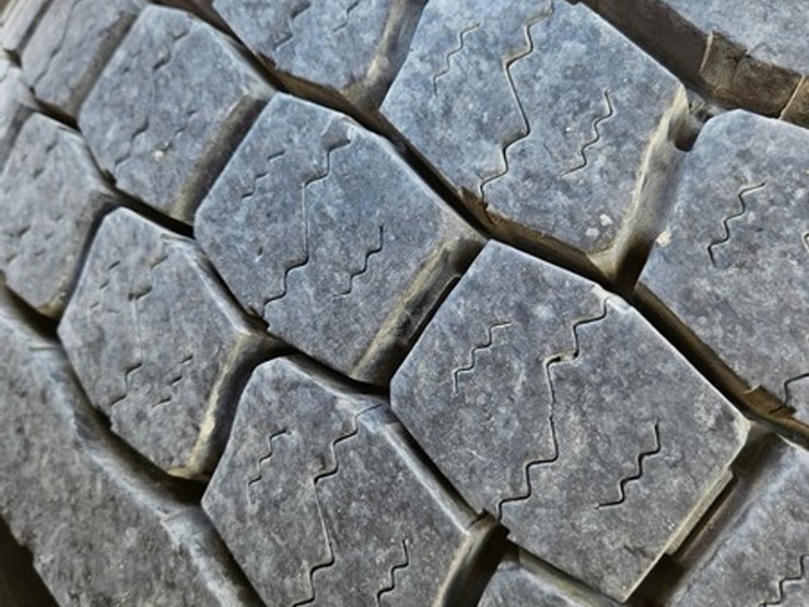 ford-f750-image-63
