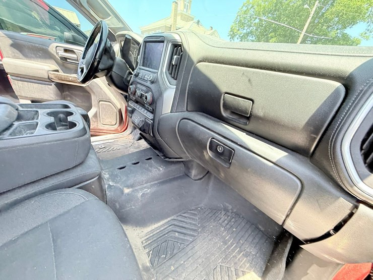 2020-chevrolet-silverado-1500-image-53