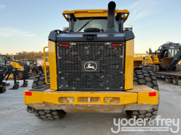 2023-deere-644p-image-3