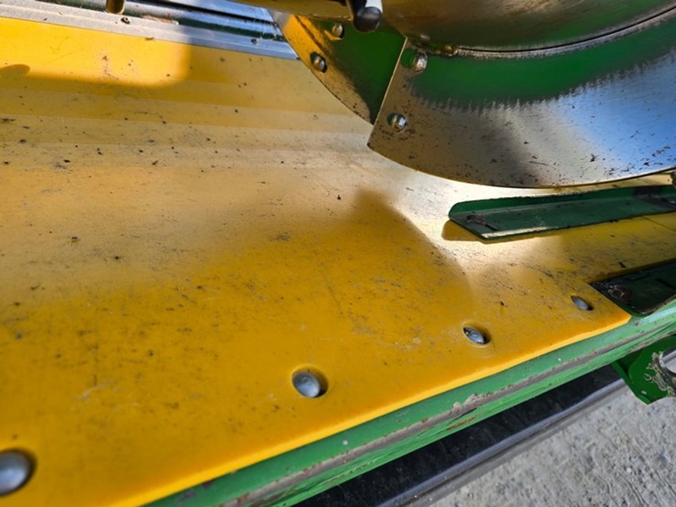 john-deere-635f-image-11