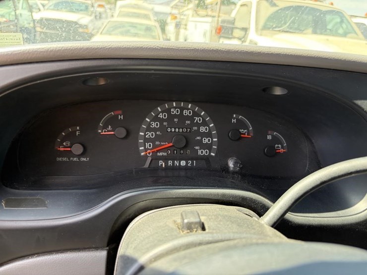 2000-ford-e350-image-22
