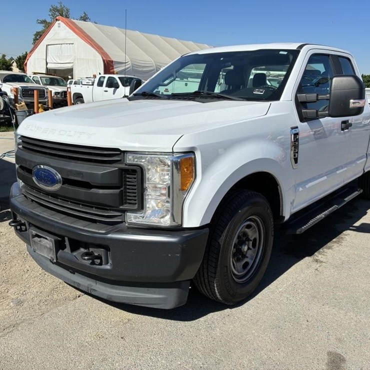 2017 FORD F250 XL