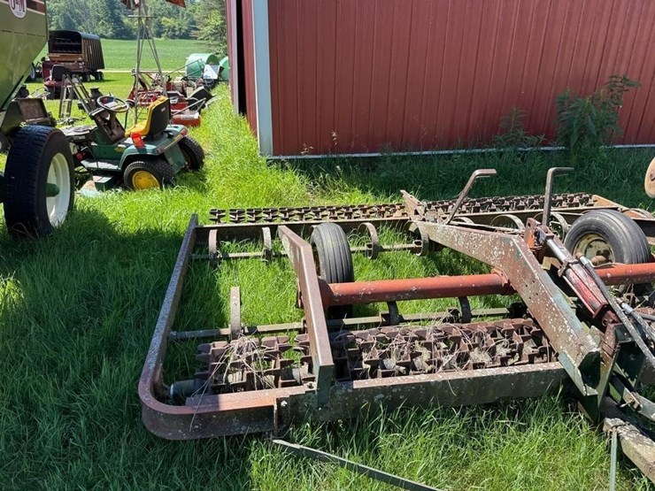 brillion-12'-cult-mulcher-image-3