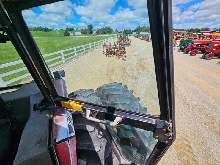 1984-case-ih-2294-image-20