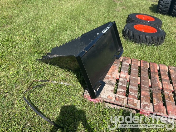 unused-jmr-stump-bucket-to-suit-skidsteer-image-3
