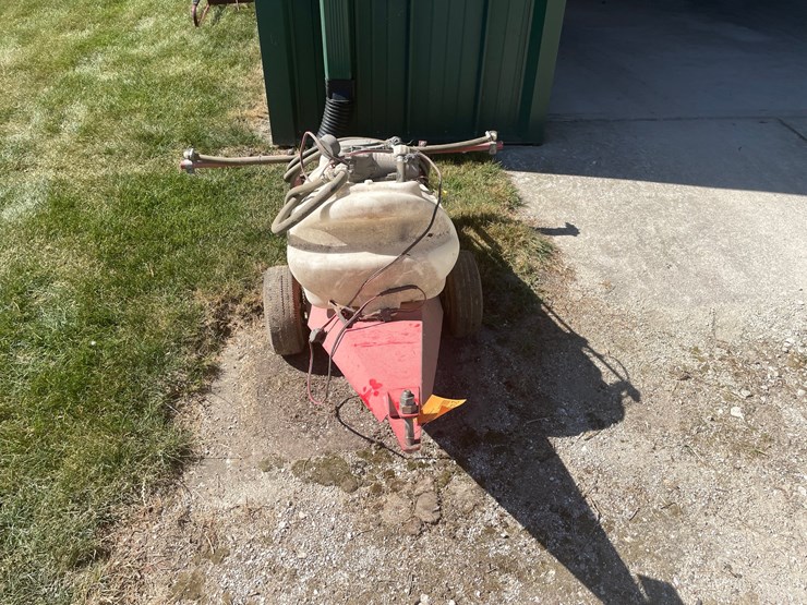 #2142-•-fimco-pull-behind-sprayer-image-2