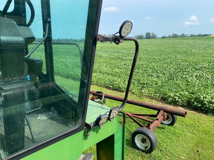 john-deere-4420-combine-image-84