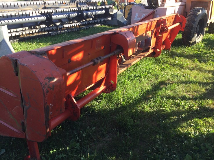 massey-ferguson-1163-image-4