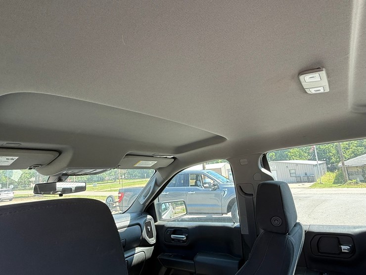 2021-chevrolet-silverado-1500-image-26