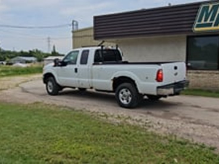 2011-ford-f250-image-5
