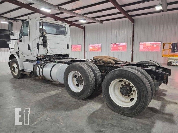 2017-international-transtar-8600-image-5