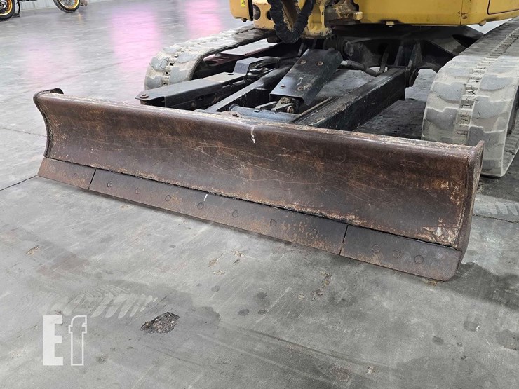 2021-caterpillar-303.5e2-cr-image-13