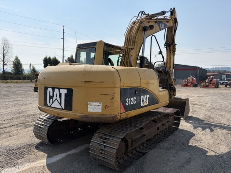 2004-caterpillar-312-image-4